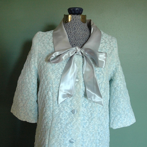 Vintage Quilted Bed Jacket with Satin Bow Light Blue w/ Lace