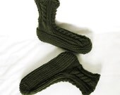 Mens SlipperSocks, Olive Green Knitted, 10.5 W - 11.5 M/W, Cabled Cuff