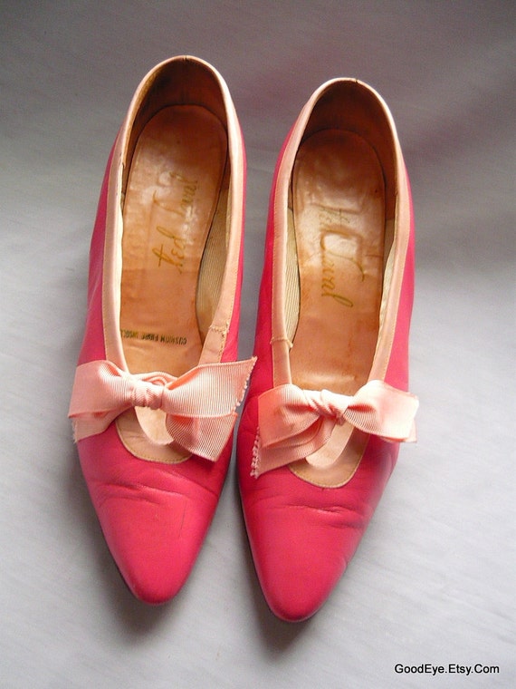 Vintage 60s Bowtie Pumps sz 9 Eu 40 Ted SAVAL Pink Kitten Heel