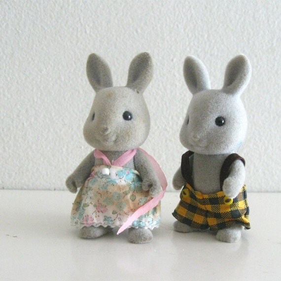 Vintage Sylvanian Families 1980s Flocked Rabbit Animal Figures