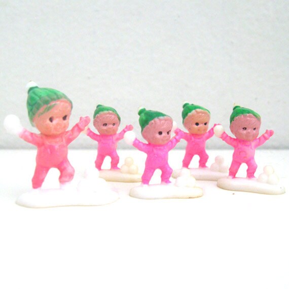 5 Vintage Christmas Miniature Figurines Small Plastic
