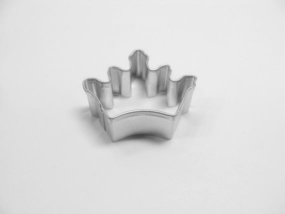 mini crown cookie cutter