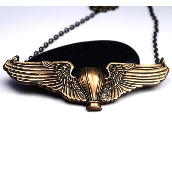 Pilot wings necklace Clearance