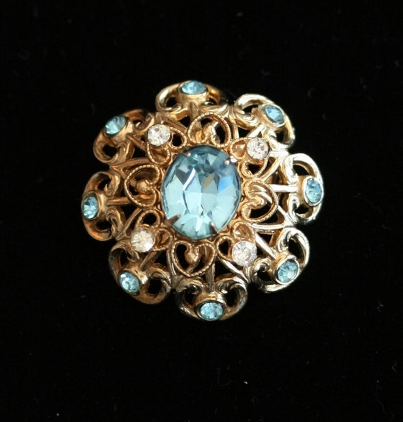Coro Pin Vintage Brooch Vintage Jewelry Gold Metal Brooch