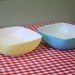 2 Vintage Pyrex Bowls 2.5 qt Yellow Turquoise Oven and Table