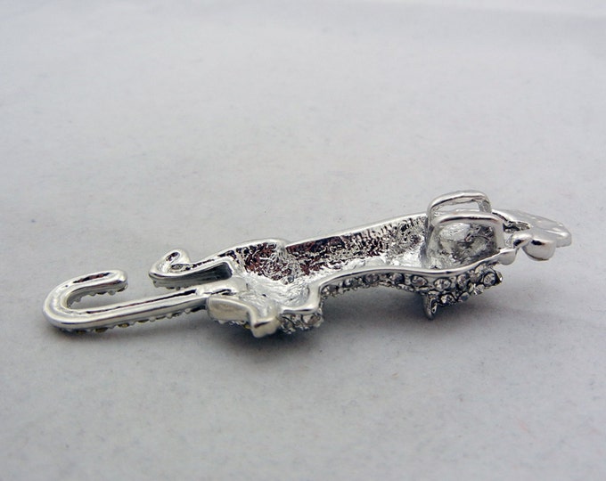 Silver-tone Leopard Panther Pendant with Rhinestones