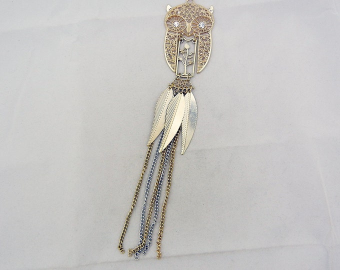 Long Gold-tone Filigree Owl Cut-out Charm Pendant with Chains