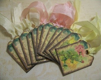 Bird and Flower Tags 2 - Vintage inspired - Set of 12