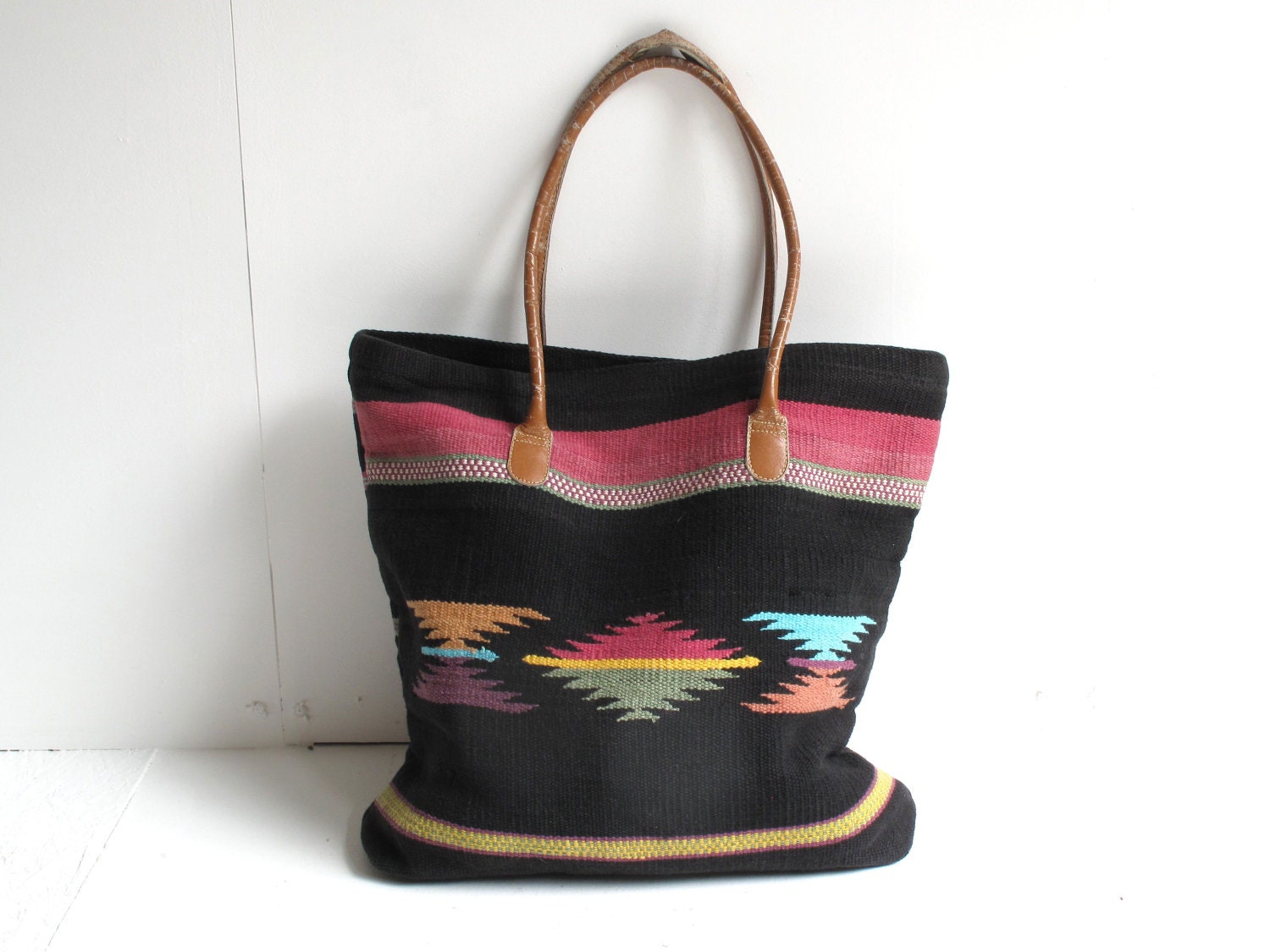 oversized woven bag