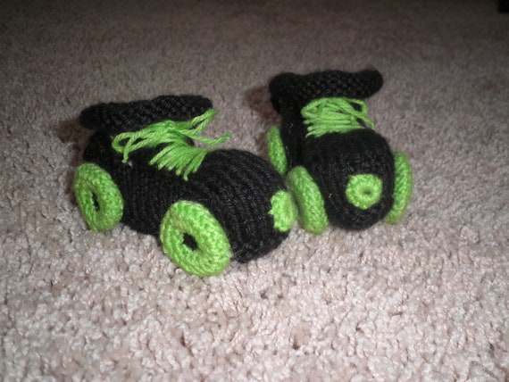 Black Roller Skates (choose your accent color!)