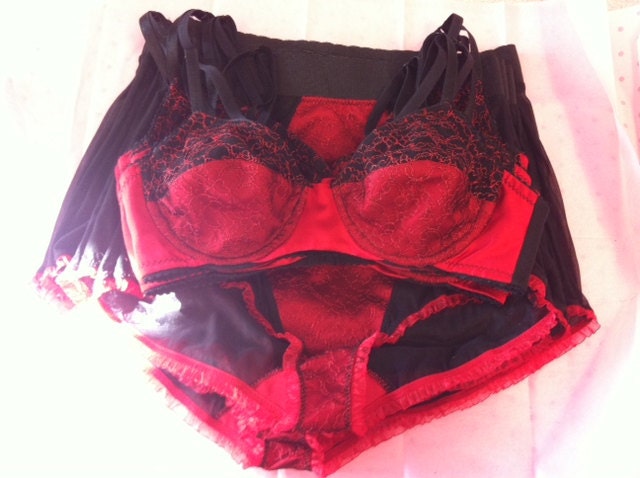 Red & Black Bra Silk and Lace Vintage Style Lingerie