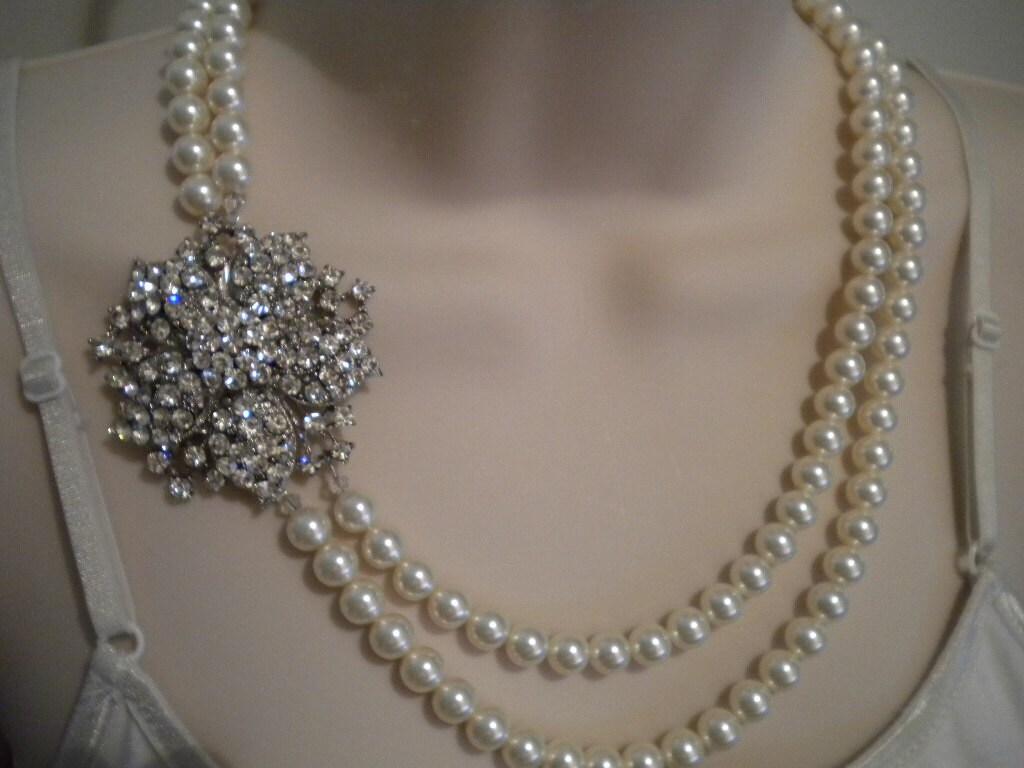 pearl and rhinestone wedding necklace