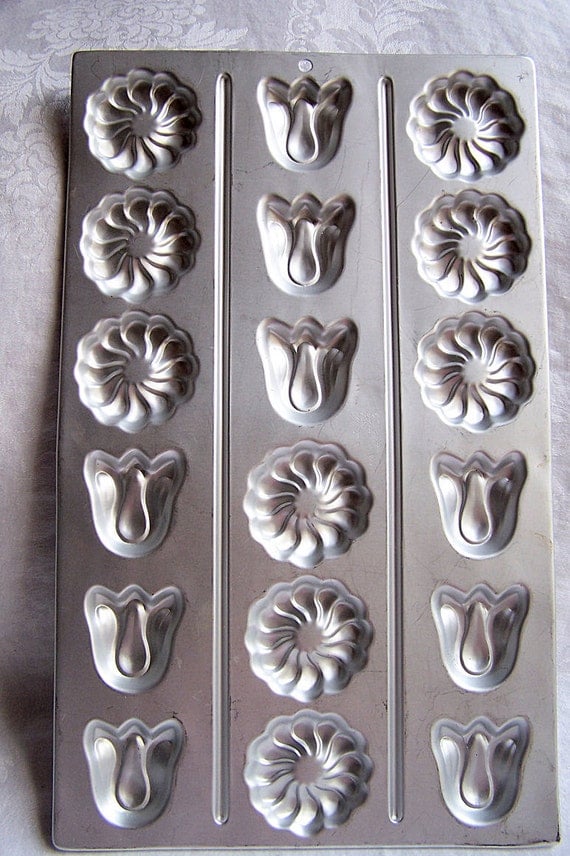 Vintage Wilton Bavarian Classic Cookie Mold