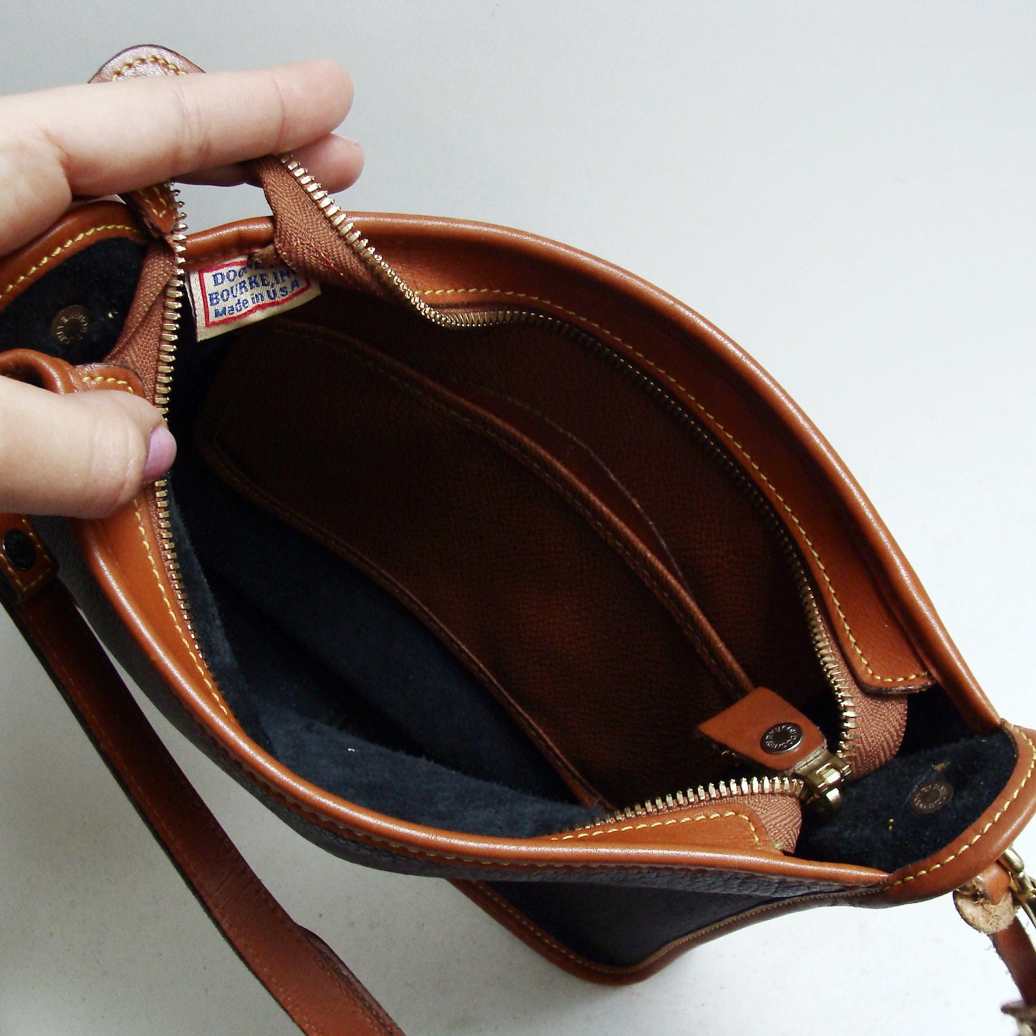 dooney and bourke navy blue purse