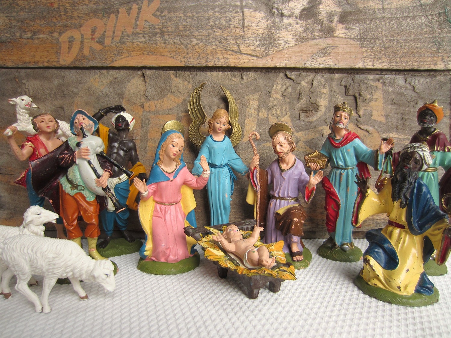 Vintage Nativity Creche 17 Pieces Depose Italy by corrnucopia