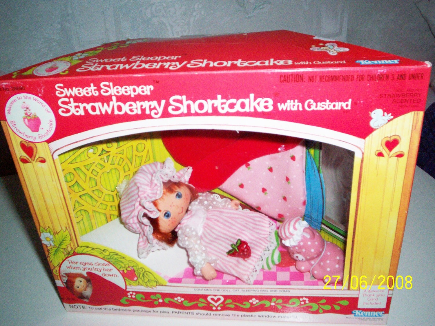 Vintage 80s Strawberry Shortcake SWEET SLEEPER series doll