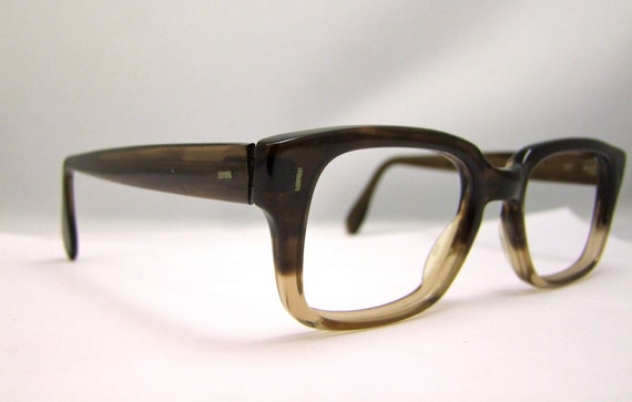 Metzler 1960s Two Tone Geekish Eyeglasses Most by ifoundgallery