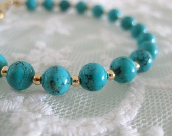 Classic turquoise gemstone bracelet for everyday