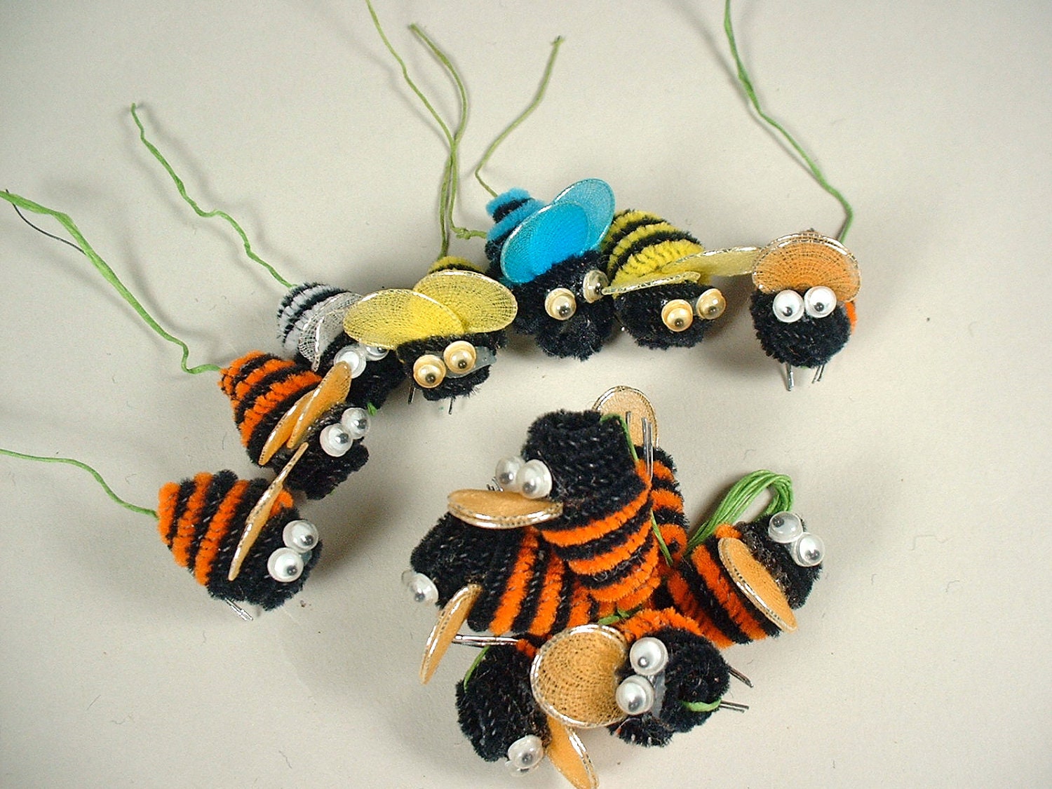 Vintage Googly Eye Fuzzy Bumble Bee Craft Supply