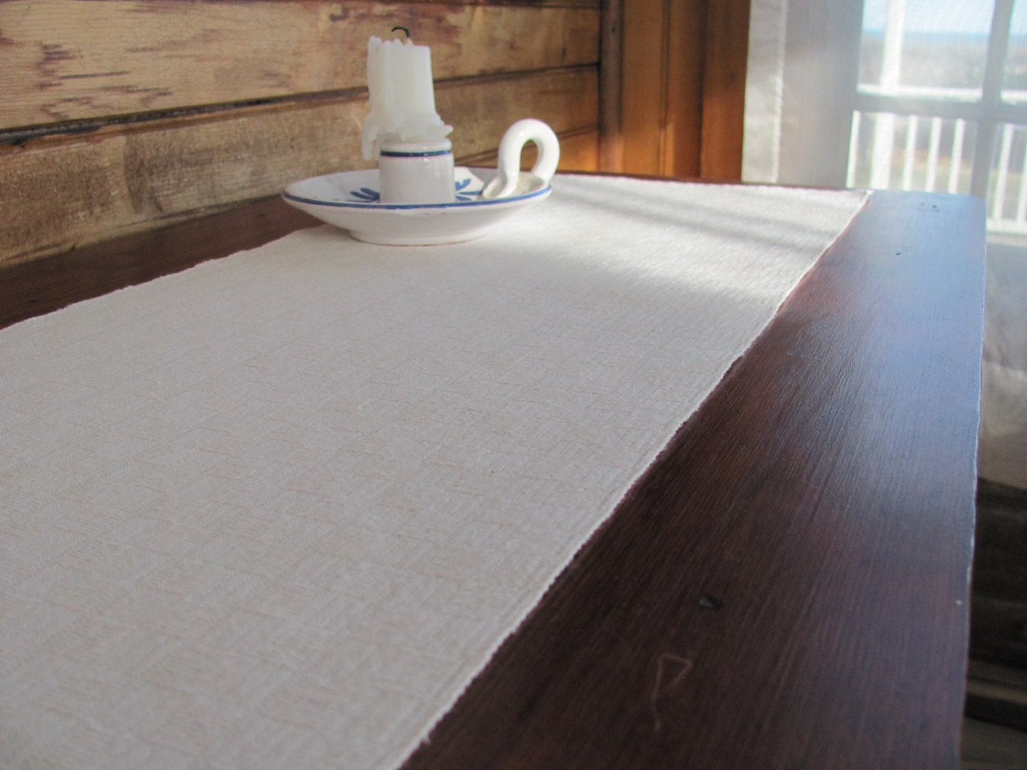 hand this runner  woven Like patterns item? table