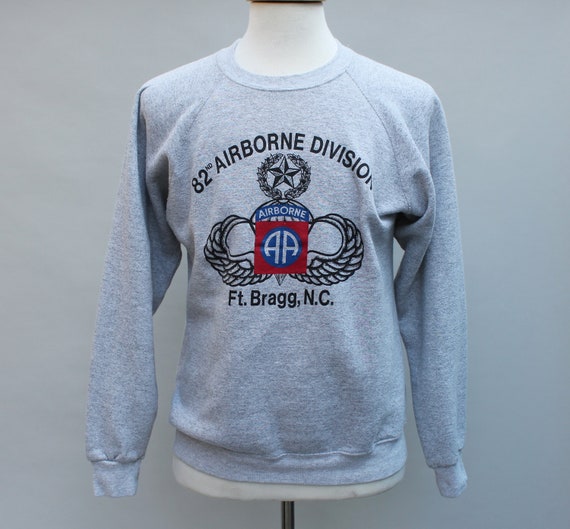 80s Vintage 82nd Airborne Division Sweatshirt LARGE