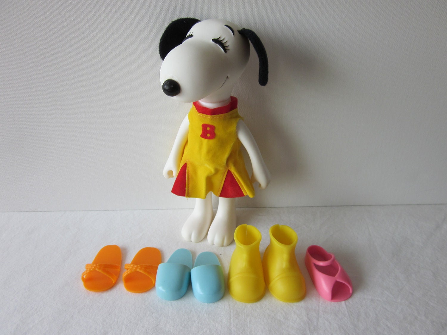 snoopy doll vintage