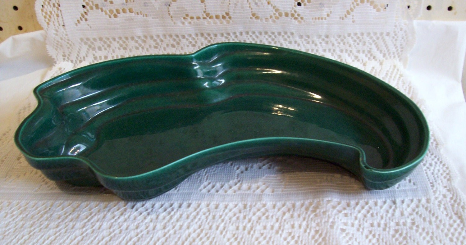 Vintage Ceramic Green Leaf Dish Bowl Claire by TrueVintageJunk