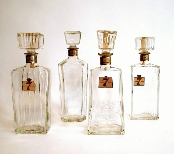 Set Vintage Seagrams 7 Glass Decanters Barware