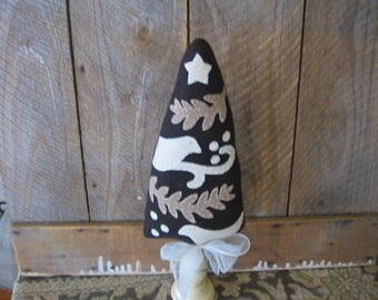Wool Makedo with Appliqued Doves and Leaves JKB