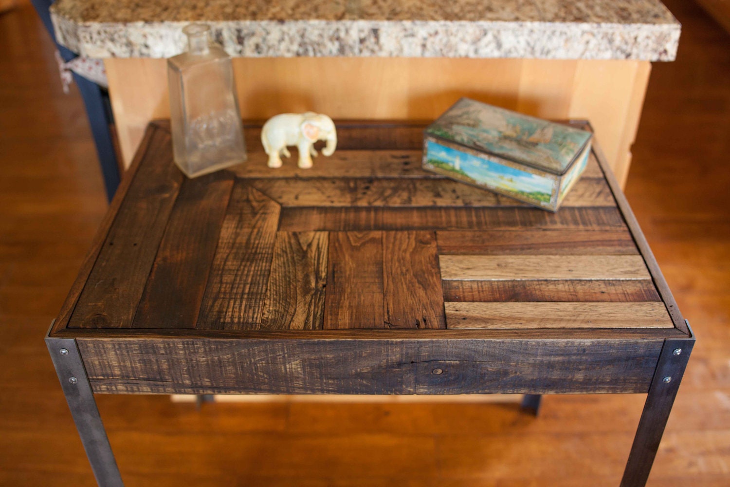 Repurposed Pallet Wood Desk with Metal Legs