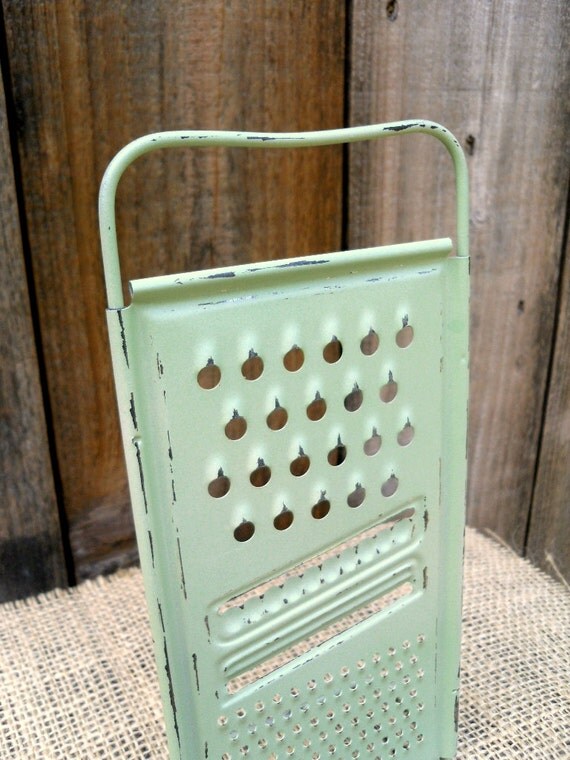 Mint Green Vintage Grater Earring Holder