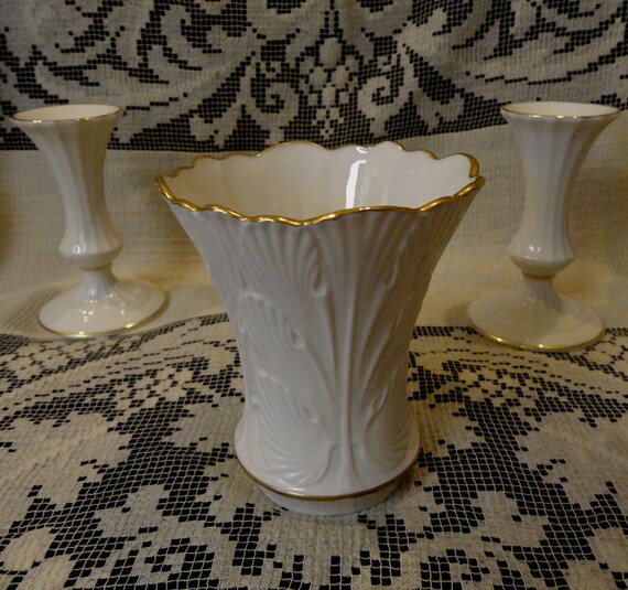 LENOX Flower Vase Made in USA Ivory with Gold Trim
