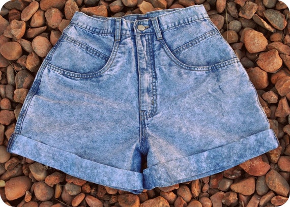 END of SUMMER SALE Fabulous 80s High-Waisted Acid Washed