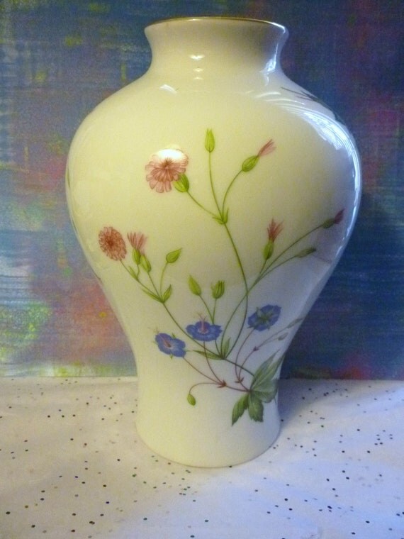 Haviland LIMOGES France Porcelin Vase Designed for The Danbury