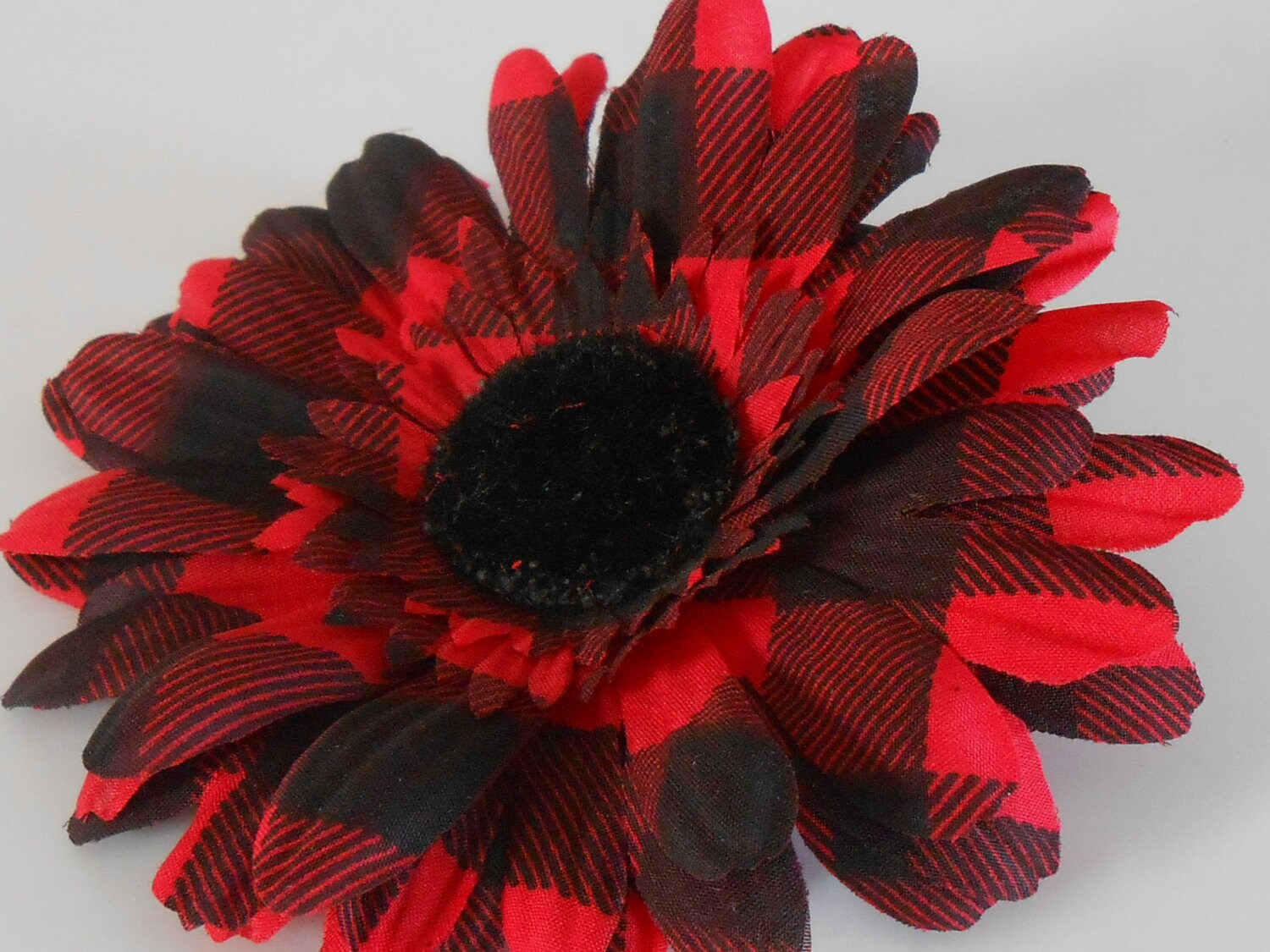 Silk Daisy / Red and Black Daisy / Diy Flowers / Silk Flowers