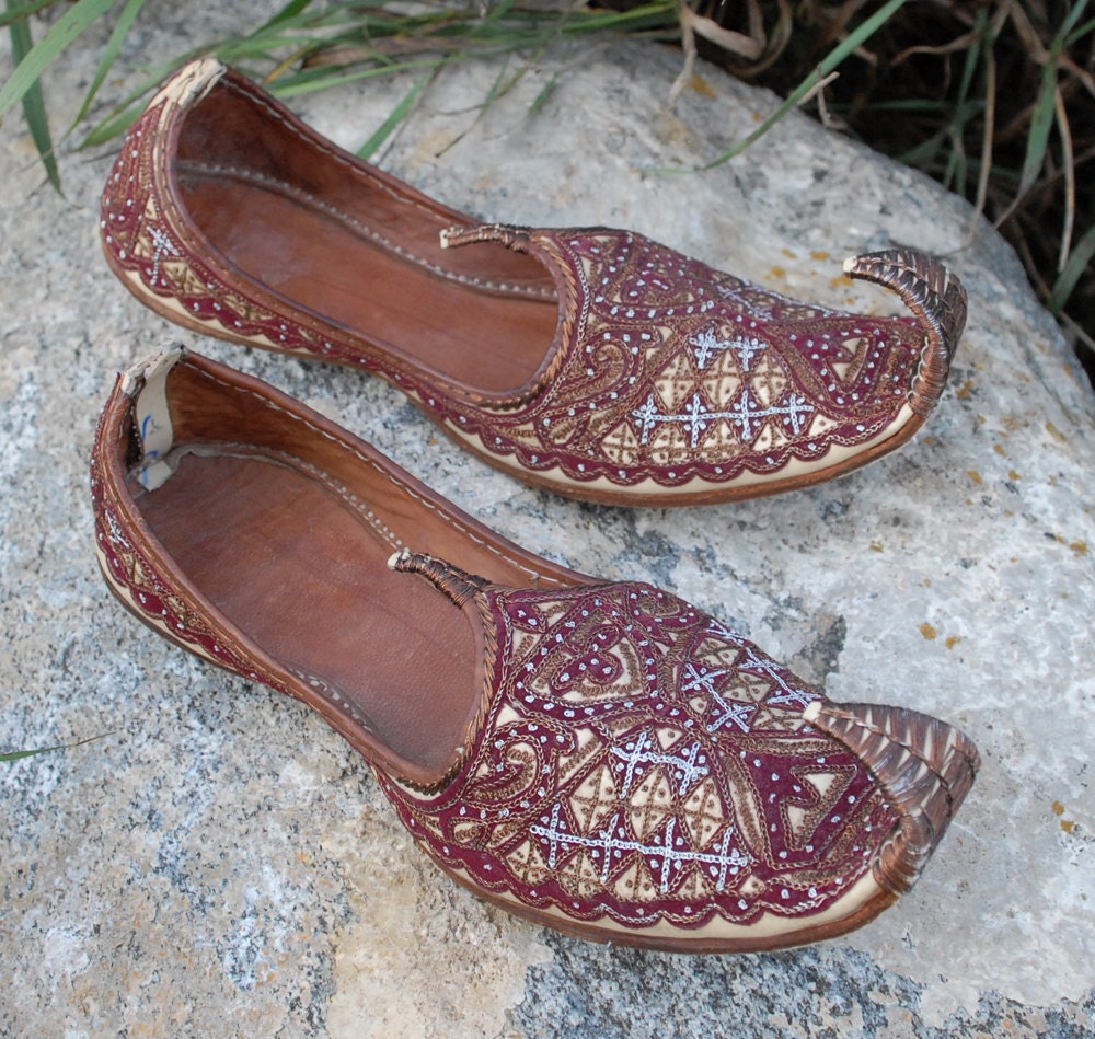 Khussa Curled Toe Shoe/Slippers Khussa Curled Toe Shoe/Slippers