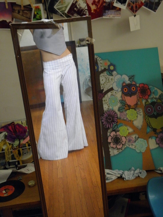 White Low Rise Hip Hugger Bell Bottoms with Black & Gold