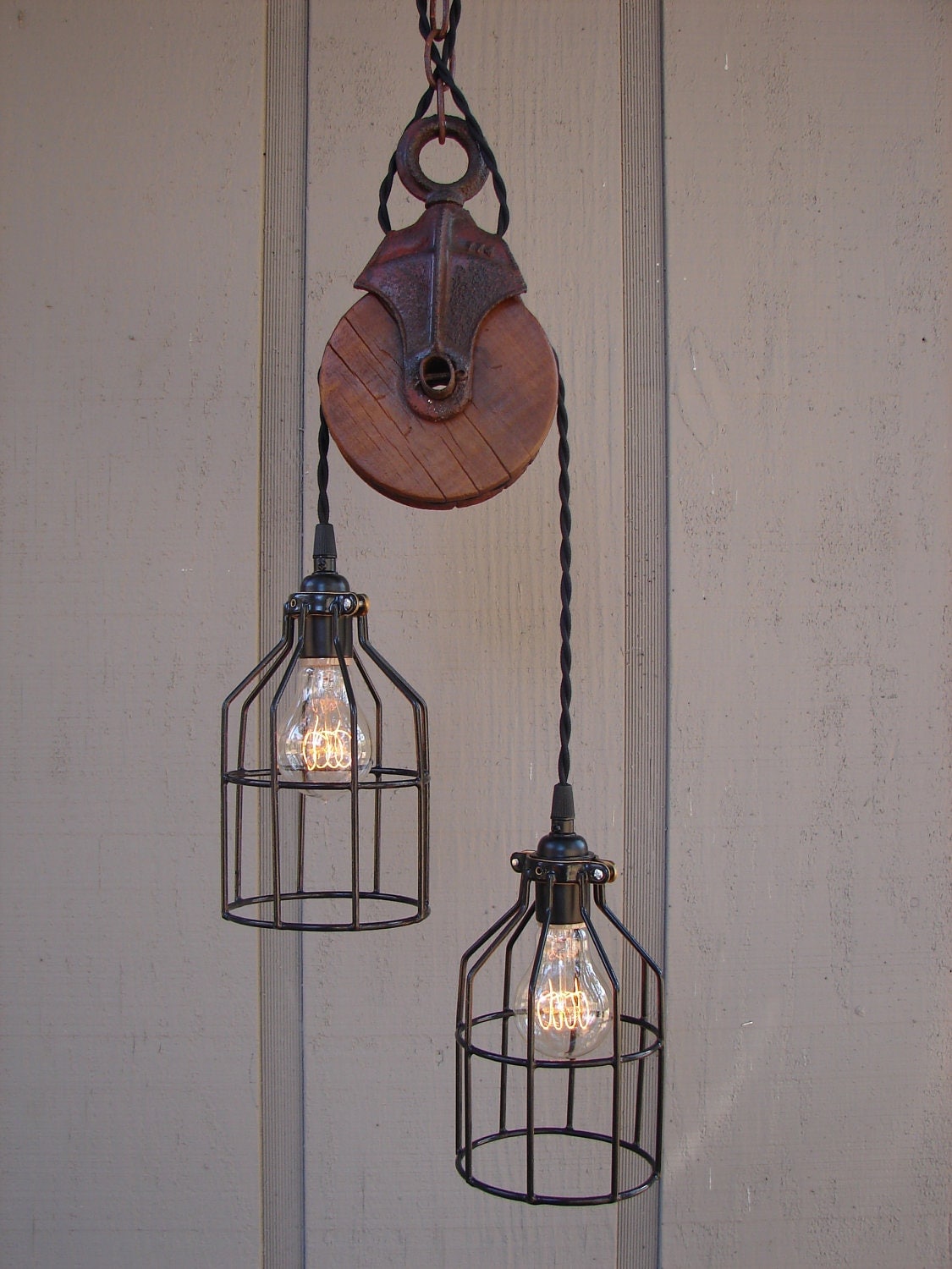 Industrial Pulley Pendant Light