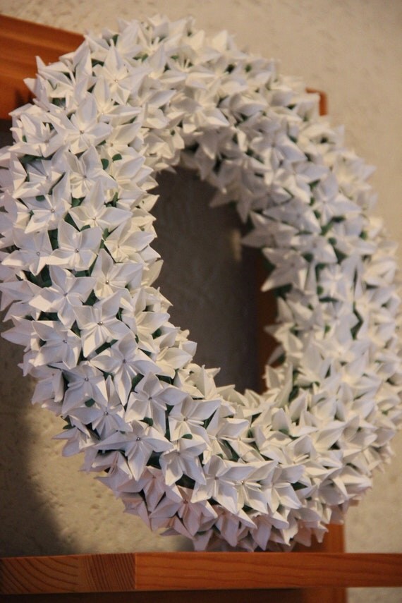 simple flower origami small flower by wreath Everlasting white origami flowers decoramipaper