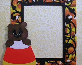 Halloween Candy Corn Bear Frame, Hand cut Paperpiecing, Embellishment, Scrapbook, Cards