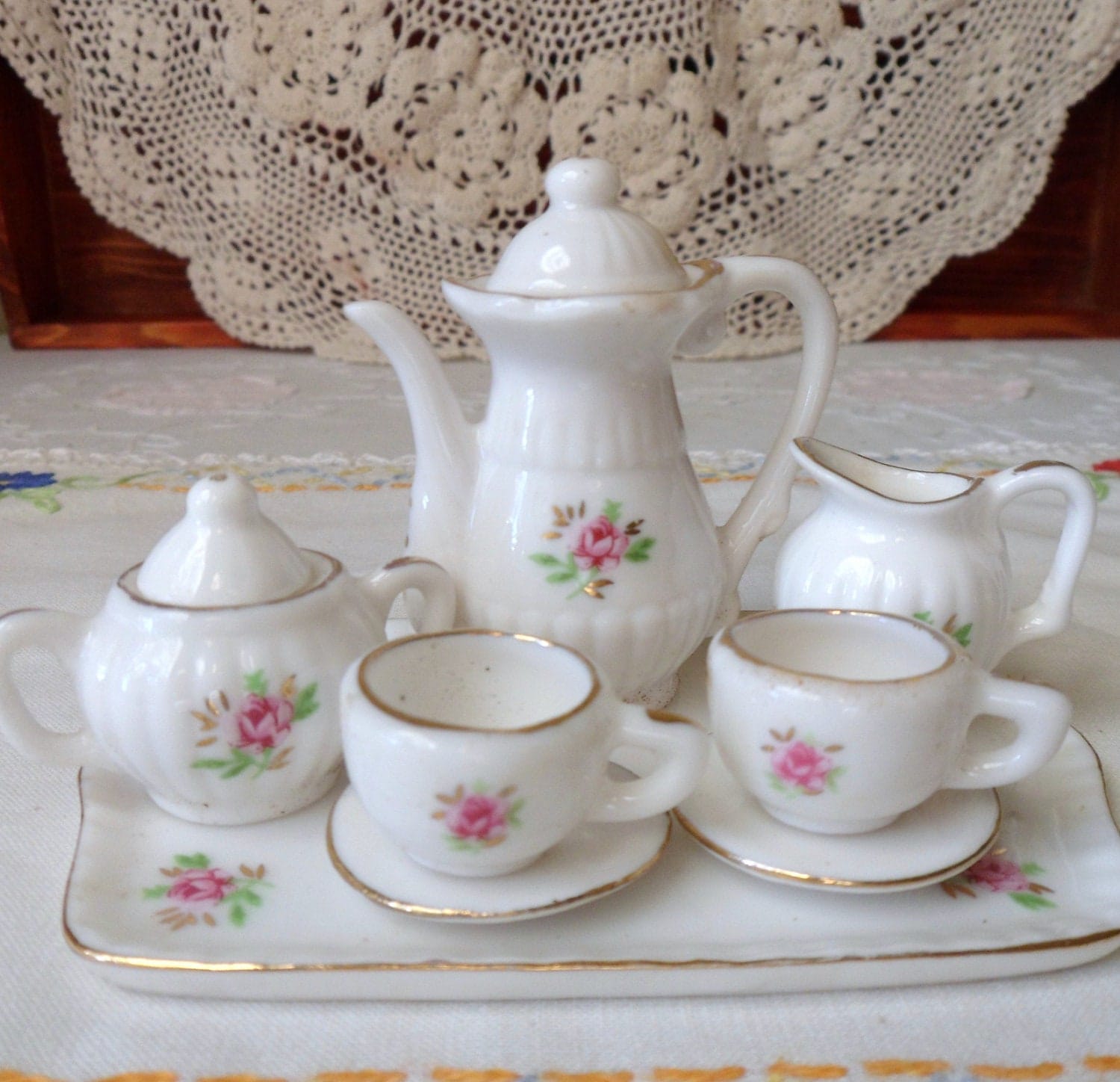 Miniature Victorian Tea Set Tearoom Set Doll House China