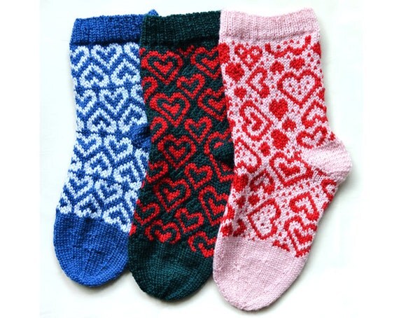 Christmas stockings pattern 3 HEARTS pattern knitting