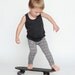 Hash Mark Leggings in Lavender on Grey/Green