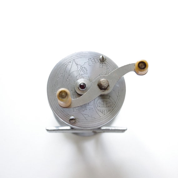 Rare Vintage Fishing Reel Blackhawk Baitcasting Reel