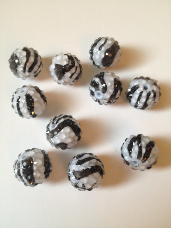 Items similar to Zebra Print Resin Balls (16mm) on Etsy