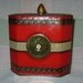 ENGLAND Candy/Cracker Tin