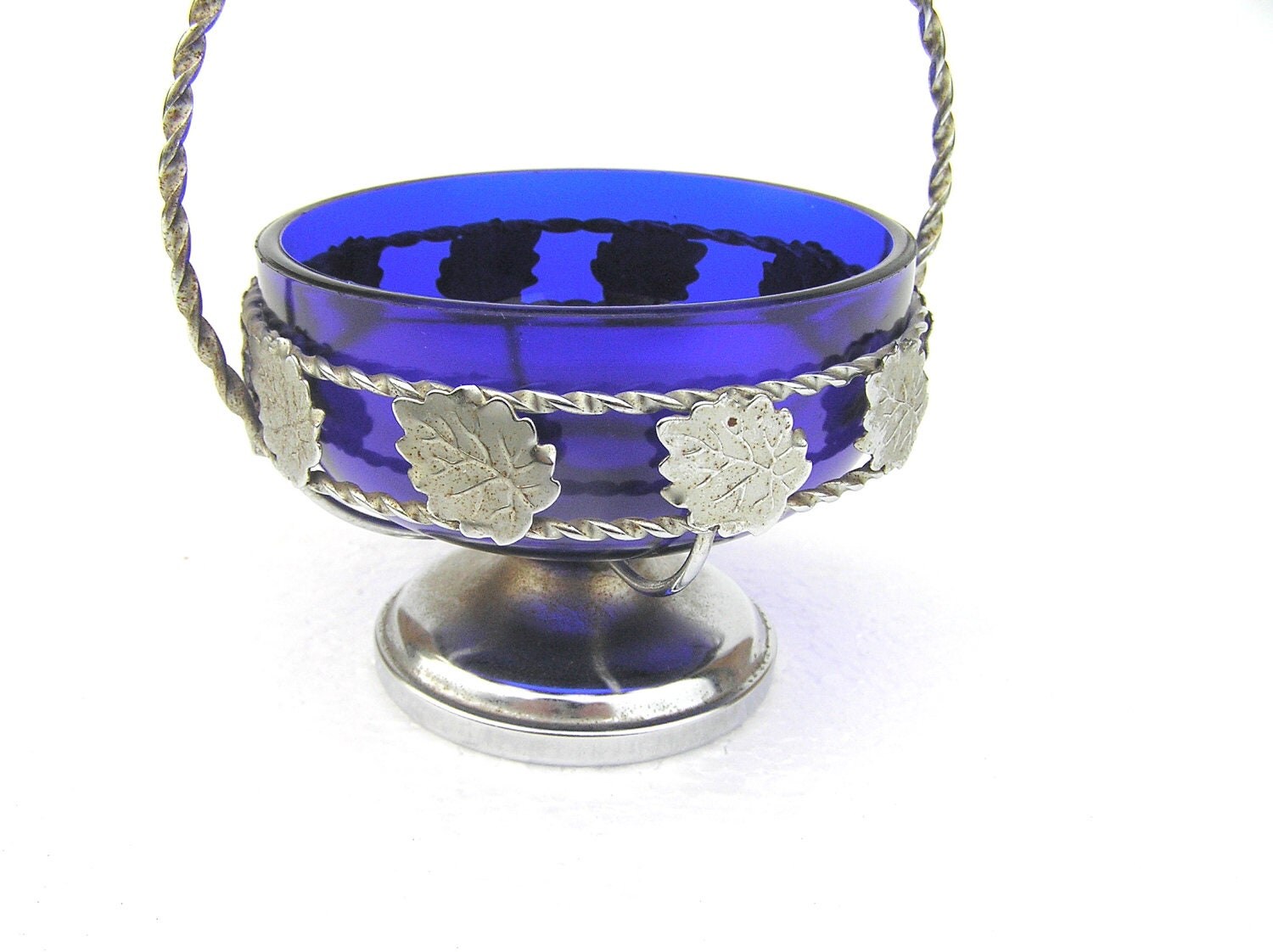 Sugar bowl Vintage sugar bowl Cobalt bsugar bowl Blue glass