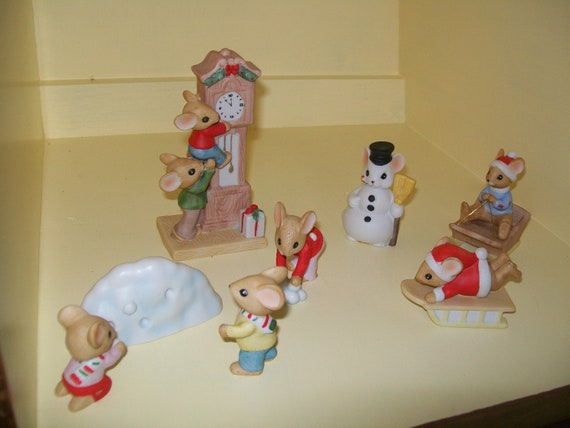 Enesco mouse mice Christmas figurines miniature playing by zantana