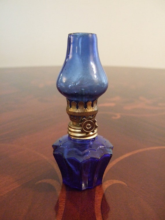 Cobalt Blue Glass Mini Hurricane Kerosene Oil Lamp Made In 7112