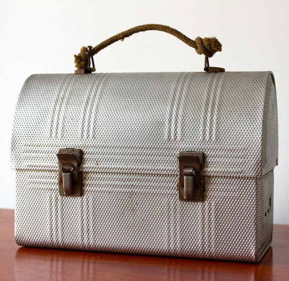 Silver Vintage Textured Metal Lunch Box